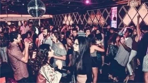 Scorpion Bar Social w/ Desibabes! FREE!