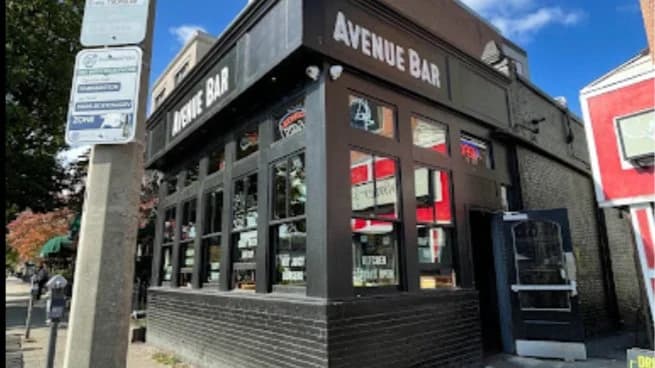 Language Exchange at  Avenue Bar